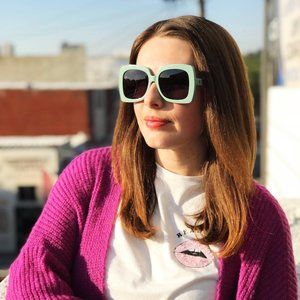 Betty and Veronica retro sunglasses